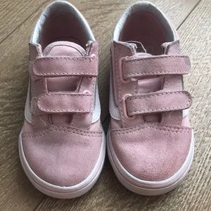 Little girl Vans Old Skool